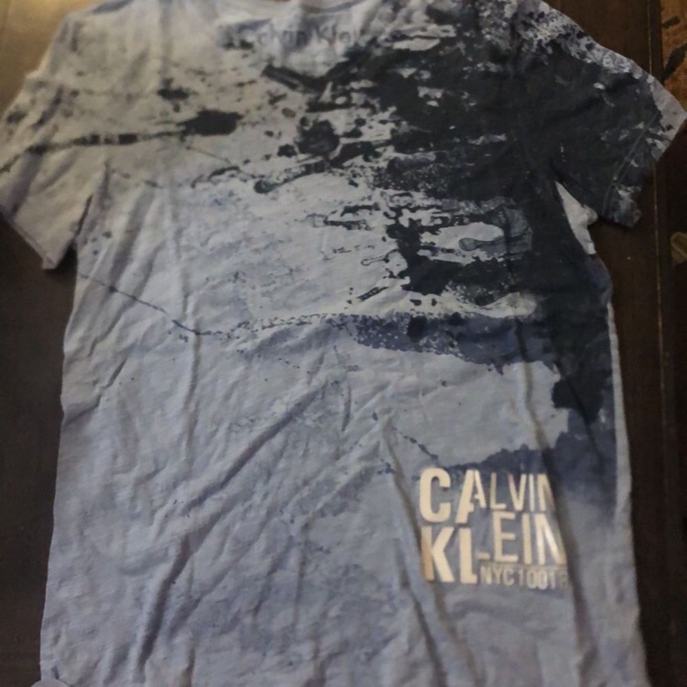Guess M bluish shirt